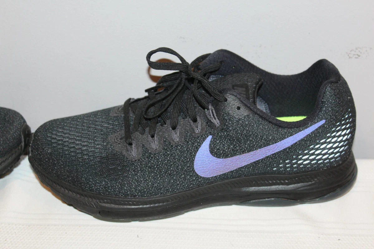 Nike 878671 2025