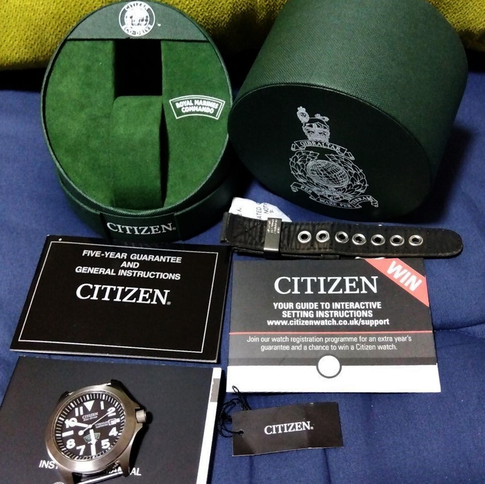 CITIZEN  MARINES COMMANDO英国海兵隊300WR sddefault.jpg