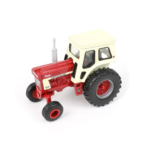 ERTL 1/64 Limited Edition Farmall 100th Anniversary Tractor Set 44301 - Picture 5 of 10