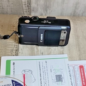 Canon PowerShot S70 7.1MP Digital Camera – For Parts /Repair – Lens Slider Issue