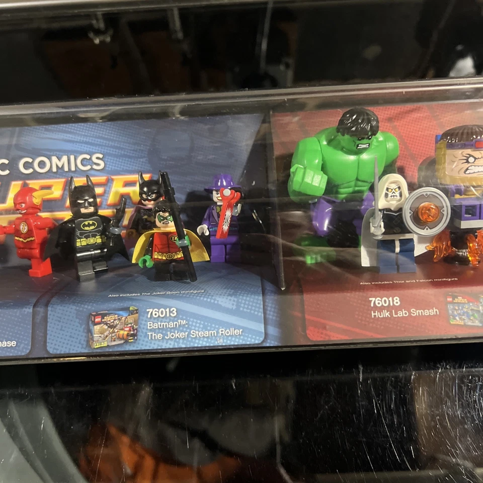 LEGO DC & Marvel Super Heroes Store Display Batman Spider-Man Hulk Joker !! - Image 4 of 4
