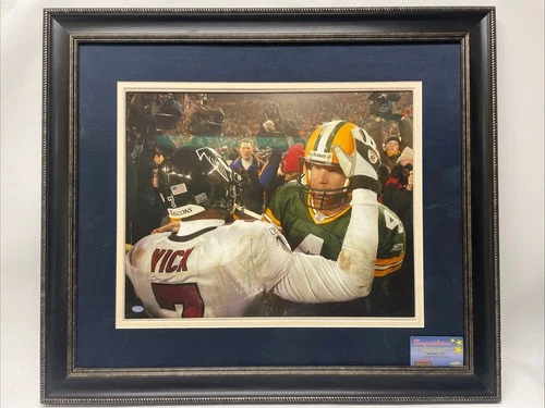 Michael Vick Signed 16x20 Atlanta Falcons NFL Authenticated Photo