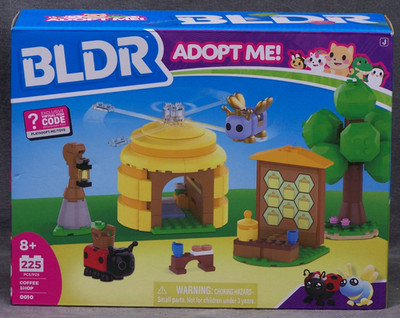 BLDR Adopt Me! Coffee Shop 0010  225 Pcs Building Blocks