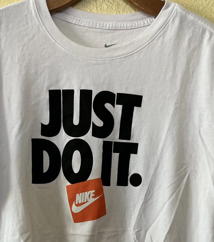 Nike Just Do It Swoosh Shoe Box Men s White T Shirt Size XL