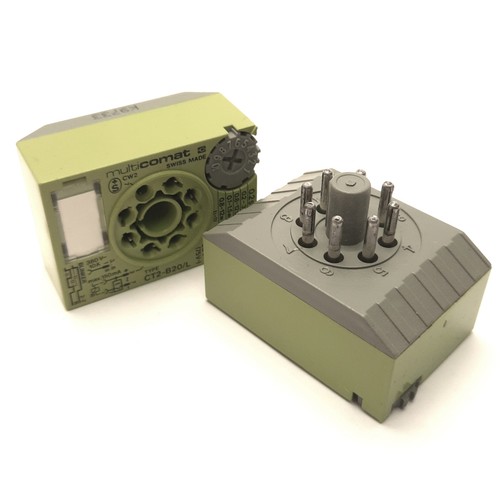 Lot of 2 Multicomat CT2-B20/L Timer Cube/Socket Relay 380v 10A, 0.2s-12m, 20-65V - 第 1/4 張圖片