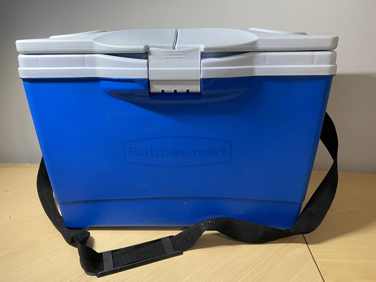 Vintage Rubbermaid The Slim Cooler 13 Quart w Strap Blue Made