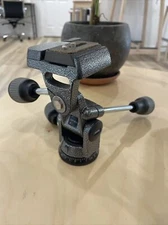 Gitzo G 1172 M 3-Way Pan/Tilt Head With Quick Release 