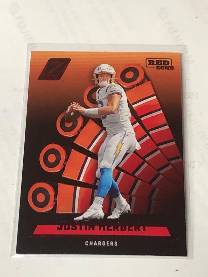 25枚限定 Panini ジャスティン・ハーバート PSA 8 Justin Herbert #8 Prices | 2024 Panini Zenith State of the