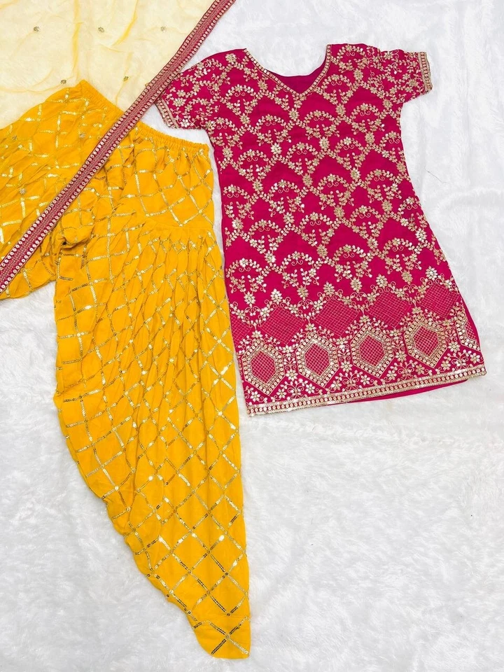 Punjabi Wedding Wear Vichitra Silk Patiala Suit For Ethic Indian Wear Collection - Image 3 of 4