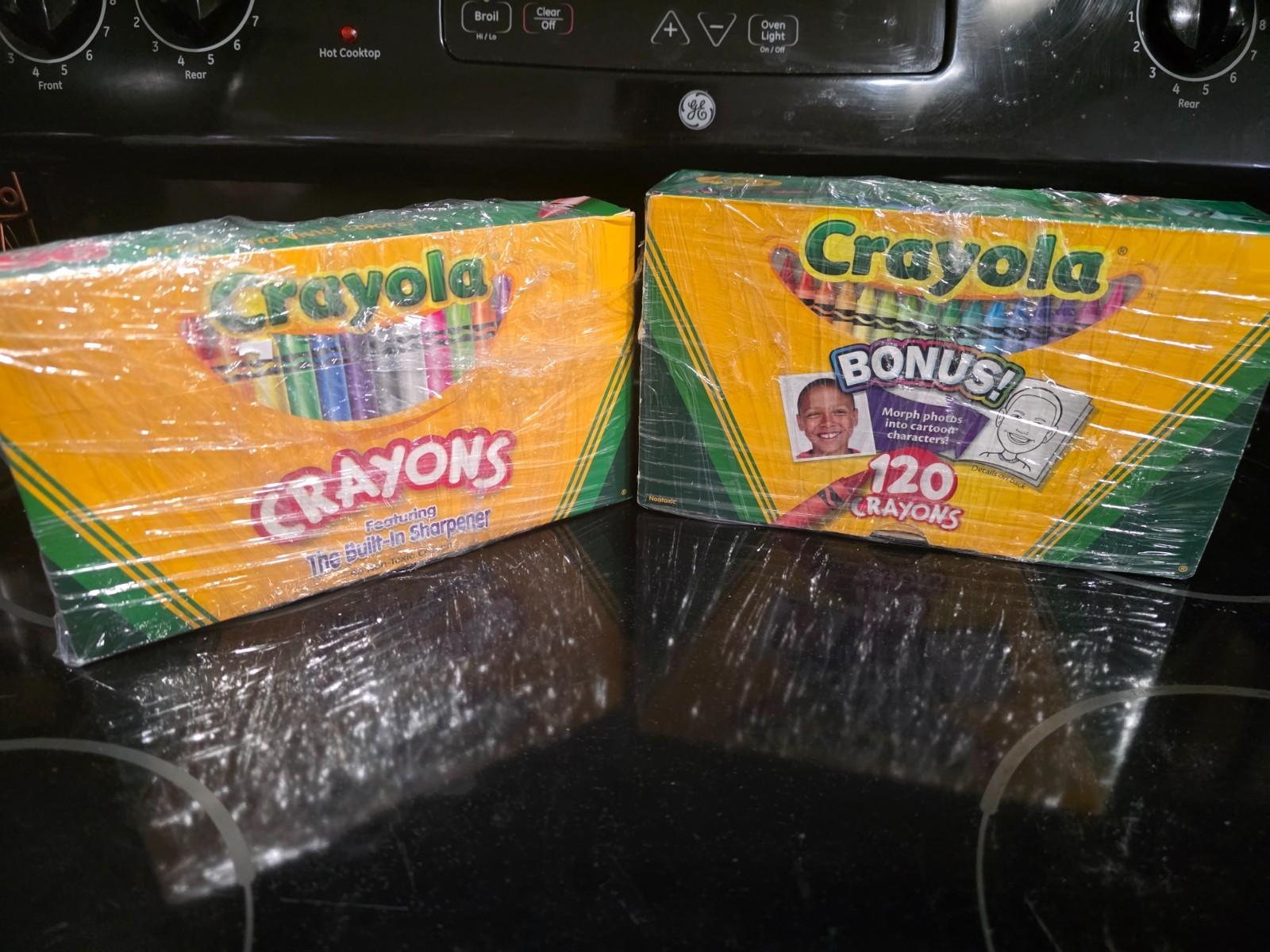 (Lot) Crayola Bonus Giant Chest of 120+96 Color Crayons NEW 2010 Rare Sealed