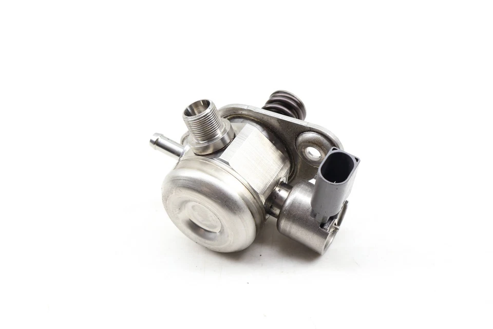 2015 MERCEDES-BENZ GLK250 - HIGH Pressure FUEL PUMP / HPFP 2740700501 - Image 4 of 4