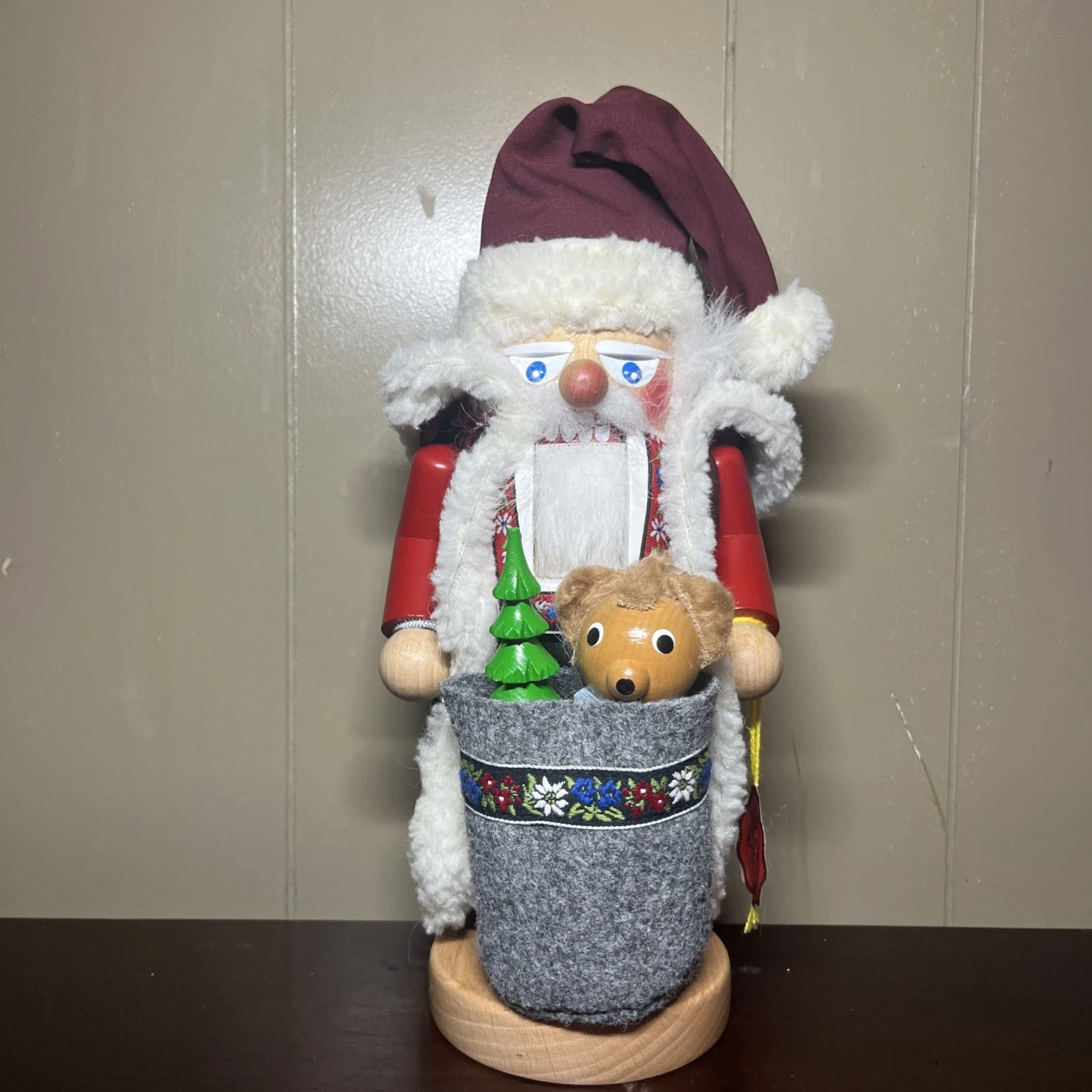 Steinbach Nutcracker Chubby Star Santa With Nutcracker/Tag German RARE