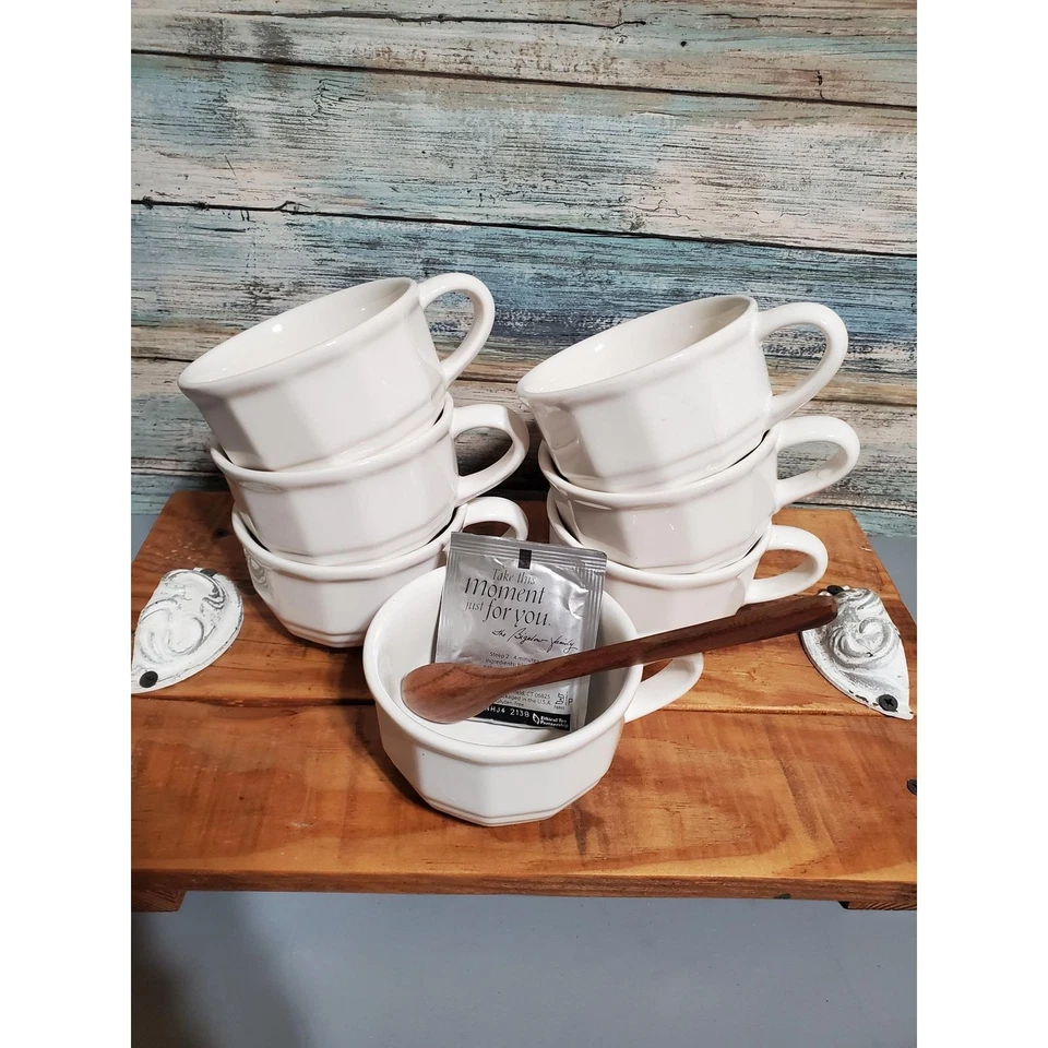 Juego de 7 tazas de café/té octogonales blancas Pfaltzgraff Heritage Foto 2 de 4