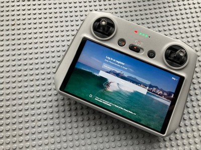 DJI RC RM330 Smart Screen Remote Controller Mini 3/3 Pro, Mavic 3 (all), Air 2S