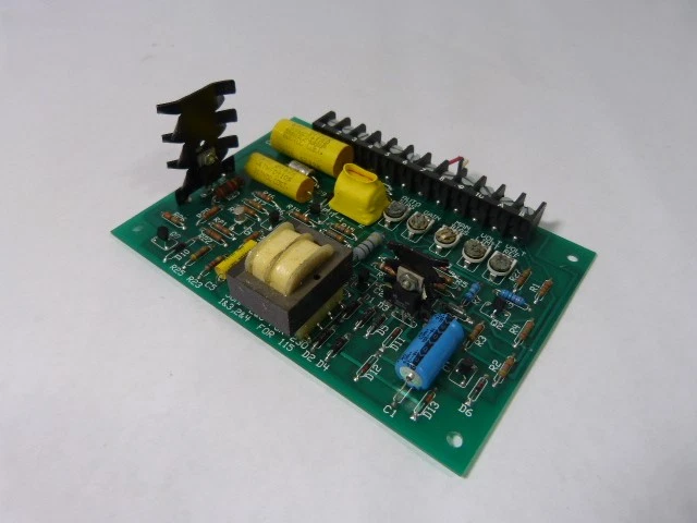 SIGNAL TRANSFORMER 3N-893982 Control Card Module USED - Image 2 of 3