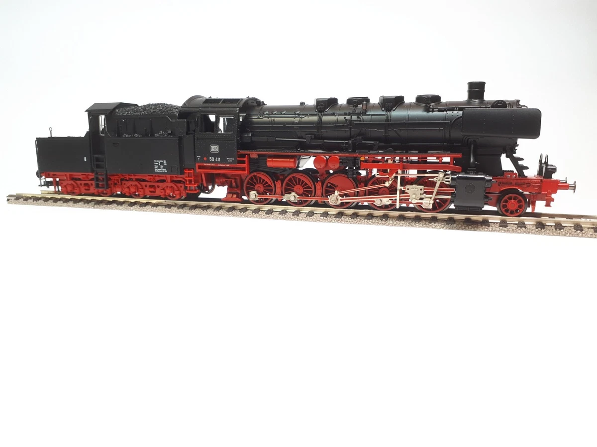 BR 50 Fleischmann H0; DC; Epoche 3; Schlepptender-Güterzuglok; mit Licht; in OVP