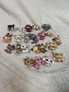 Littlest Pet Shop Figures LPS Lot of 22 Assortment