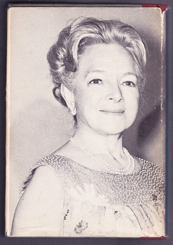 On Reflection, An Autobiography Helen Hayes 1968 1st edition, Signed - Picture 2 of 8