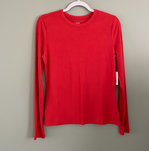 a.n.a Women's M Round Neck Top NWT Chest 36" Length 23" Sleeve 25"