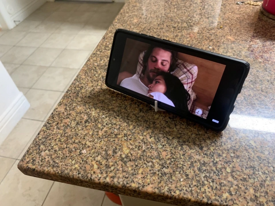 Soporte para teléfono (¡FÁCIL! ¡Simple!) Foto 2 de 4