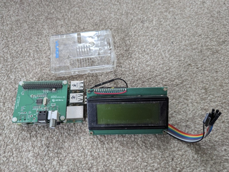Raspberry Pi B+ & HifiBerry Digi B+ Audio module & 20x4 LCD & 2GB SDcard