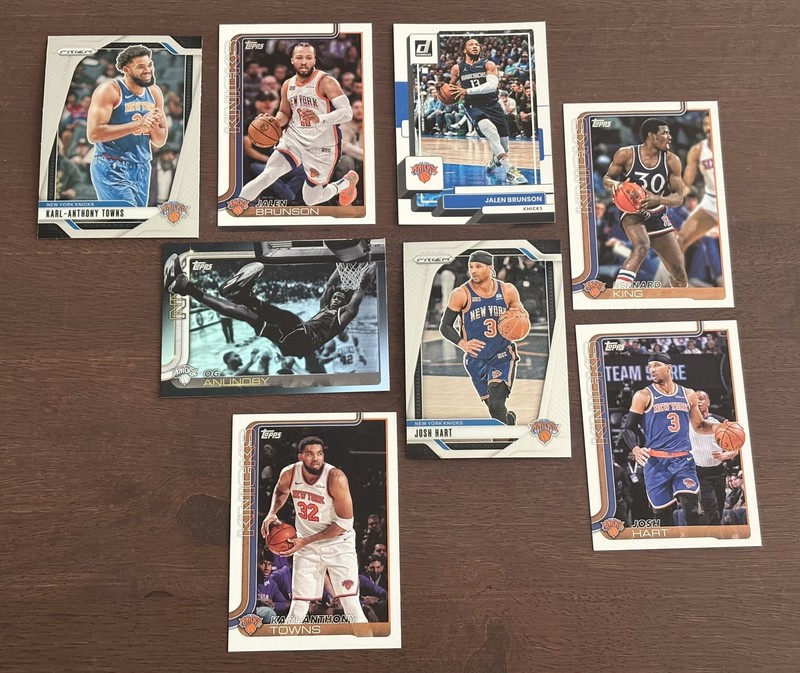 Knicks NBA Card Lot NBA Champs and Legend 8 cards