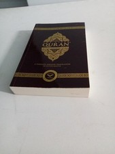 The Clear Quran With Thematic English Transla...