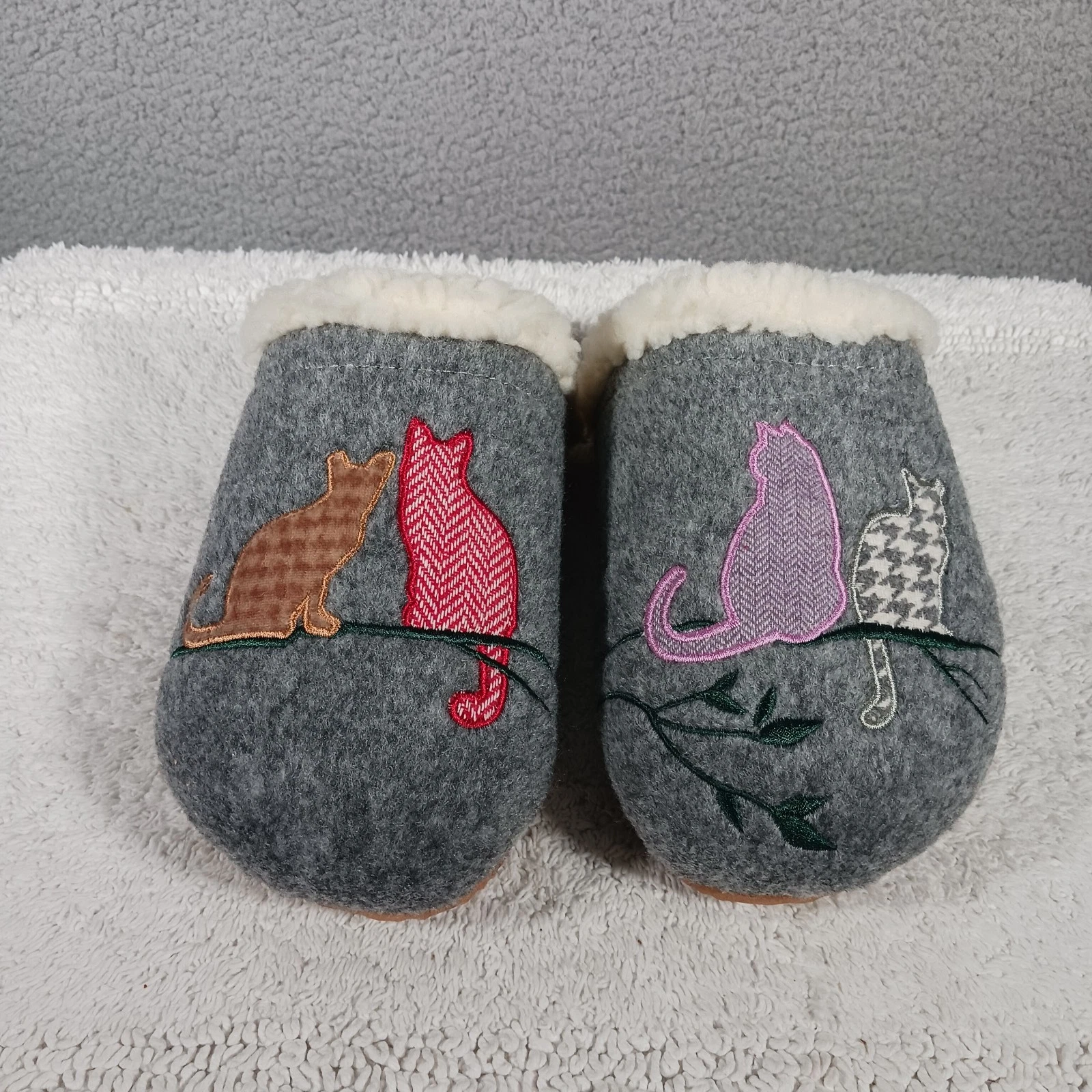 Lands End Kitty Cat Embroidered Lined Slippers Womens Size 6B