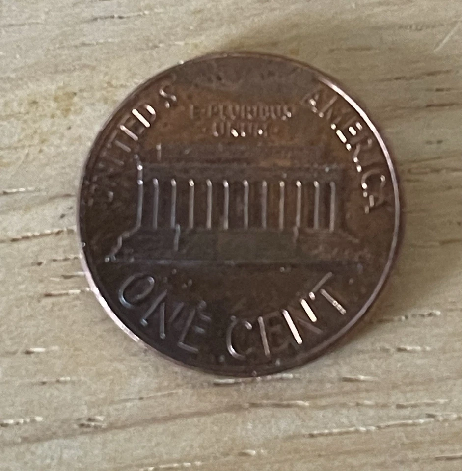 1966 Lincoln Cent CUD Error/overflow Major Die break error - Image 3 of 4