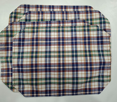 Longaberger placemats Woven Traditions Plaid Set of 4.  Angled Corners Rectangle