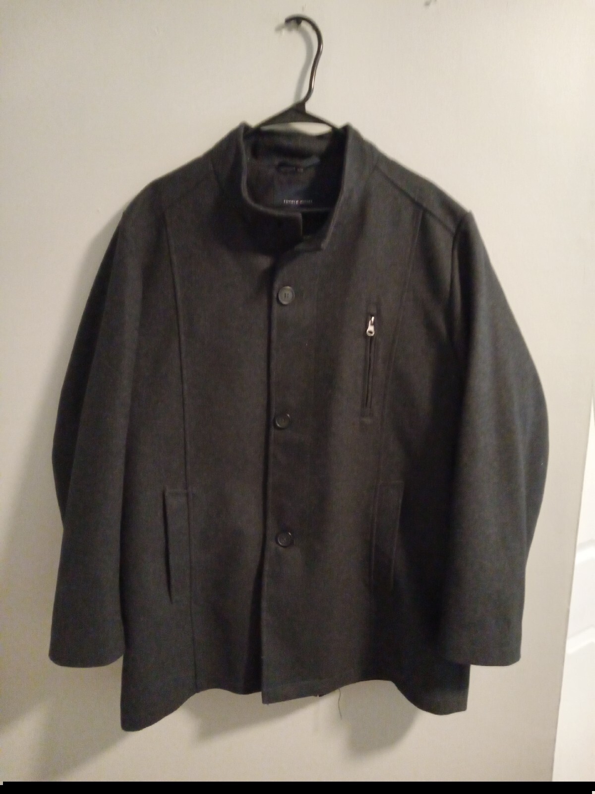 Tommy Hilfiger Black Button Front Pea Coat Men's Size 42R Pockets