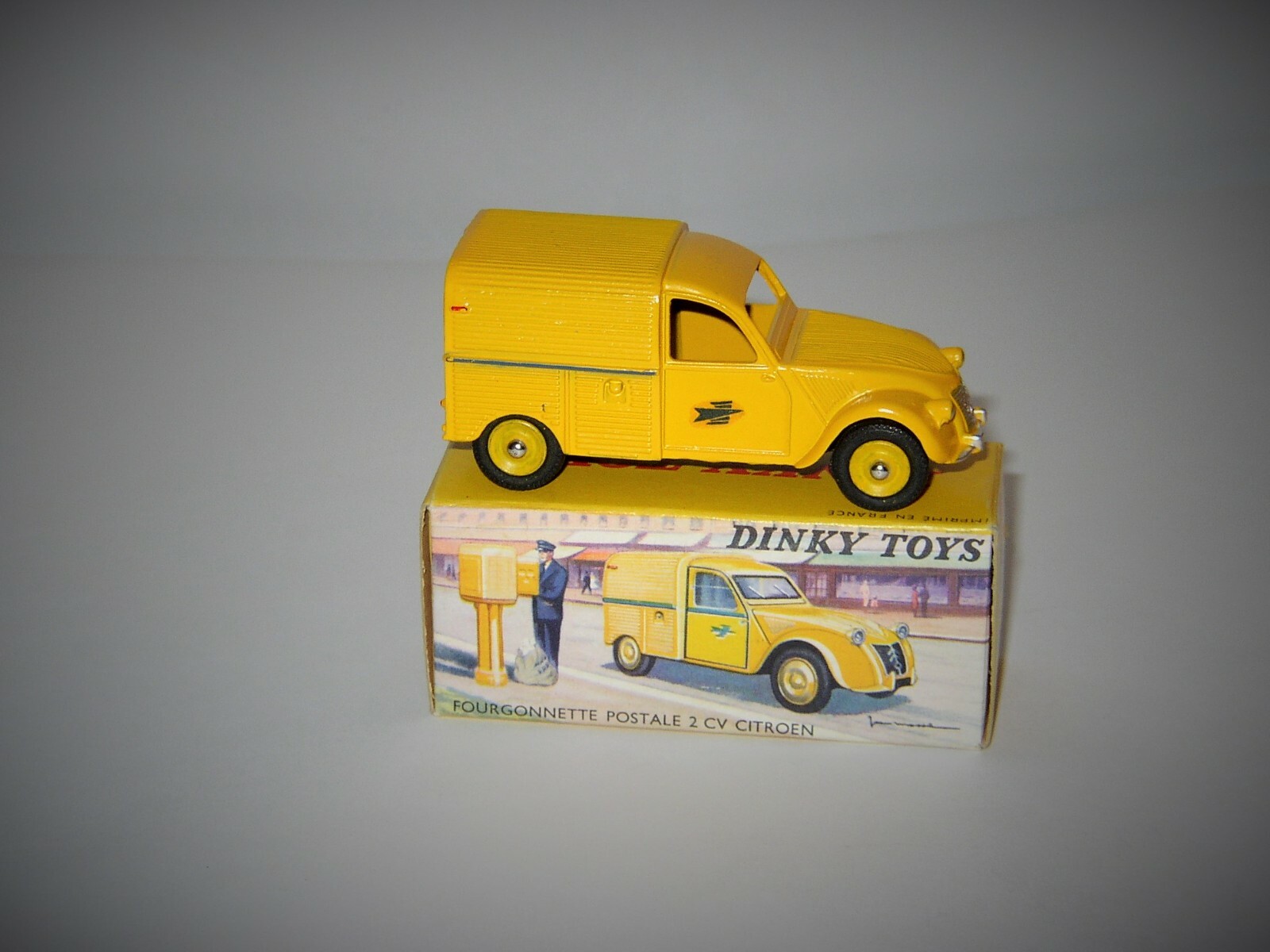 Dinky Toys 560 – Citroën 2CV Fourgonnette Poste Jaune – Atlas 1:43