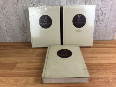 Webster's Third New International Dictionary Unabridged Volumes I II & III