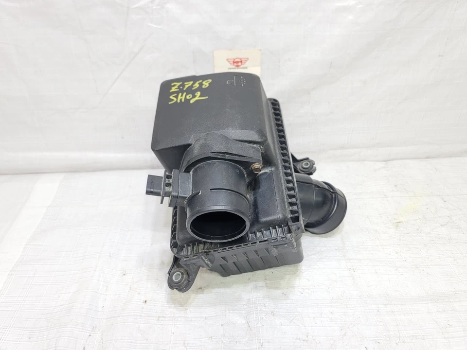 Tubo de manguera de conducto de admisión de filtro de aire Kia Forte 2019-2024 OEM 28116-F2100 Foto 3 de 4