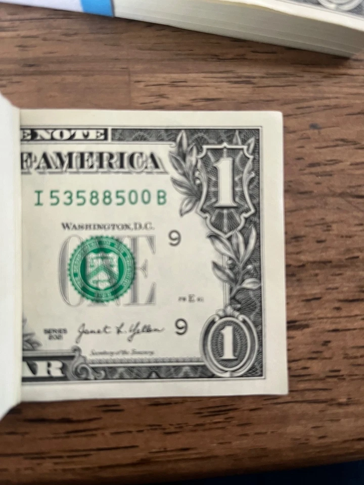 2021 ($500 $1 Dollar Bills Consecutive Serial Numbers I53588001B -I53588500B - Image 3 of 3