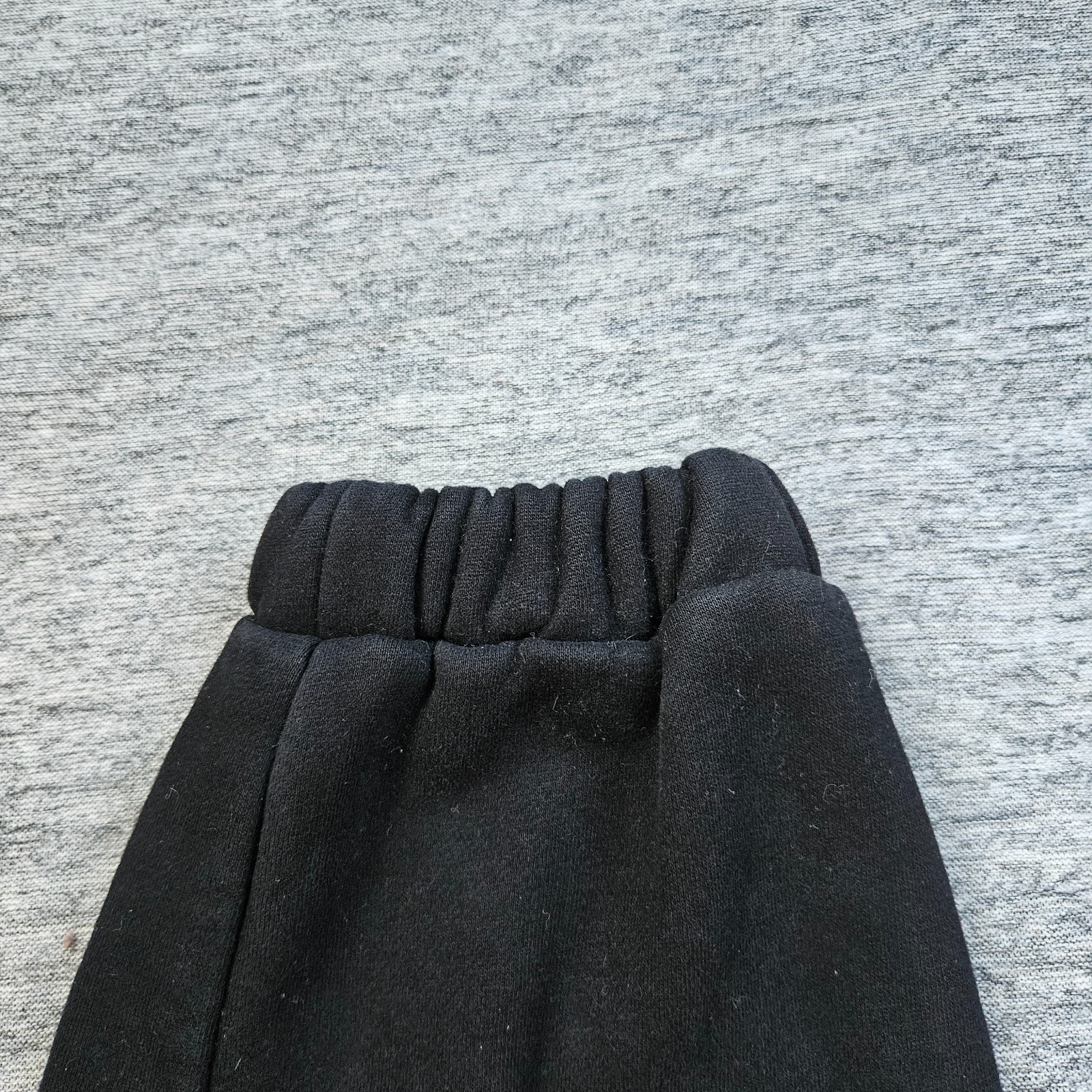 Comfrt Woman’s Black Onyx Sweatpants Size Medium Joggers Unisex Casual Comfort