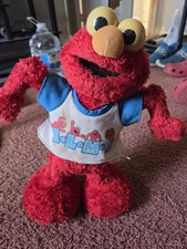 Mattel 2003 Elmo Sing Dance E.L.M.O. "YMCA" Cheerleader Sesame Street Tested