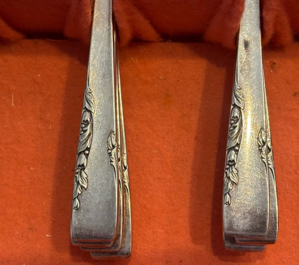 Juego de cubiertos de plata de colección Oneida 1881 Rogers Proposal de 48 piezas con cofre de madera Foto 4 de 4