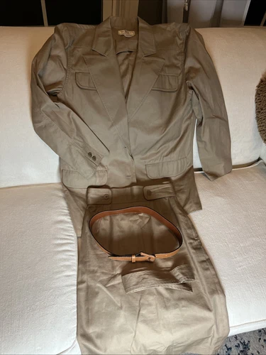 Giacca gonne Gucci originale con cintura in cotone colore beige e 2 cinture taglia 40