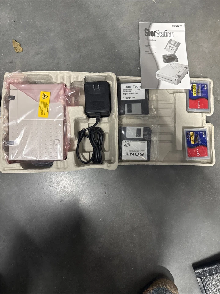 Sony StorStation 2GB Ext. Parallel Port Mini Cartridge Tape Backup System - Image 2 of 4