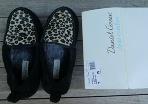 daniel green ladies slippers
