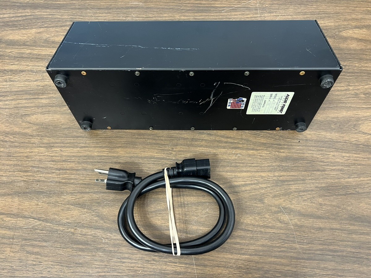 AUDIO POWER INDUSTRIES POWER WEDGE 113 PW-113 AC POWER CONDITIONER 