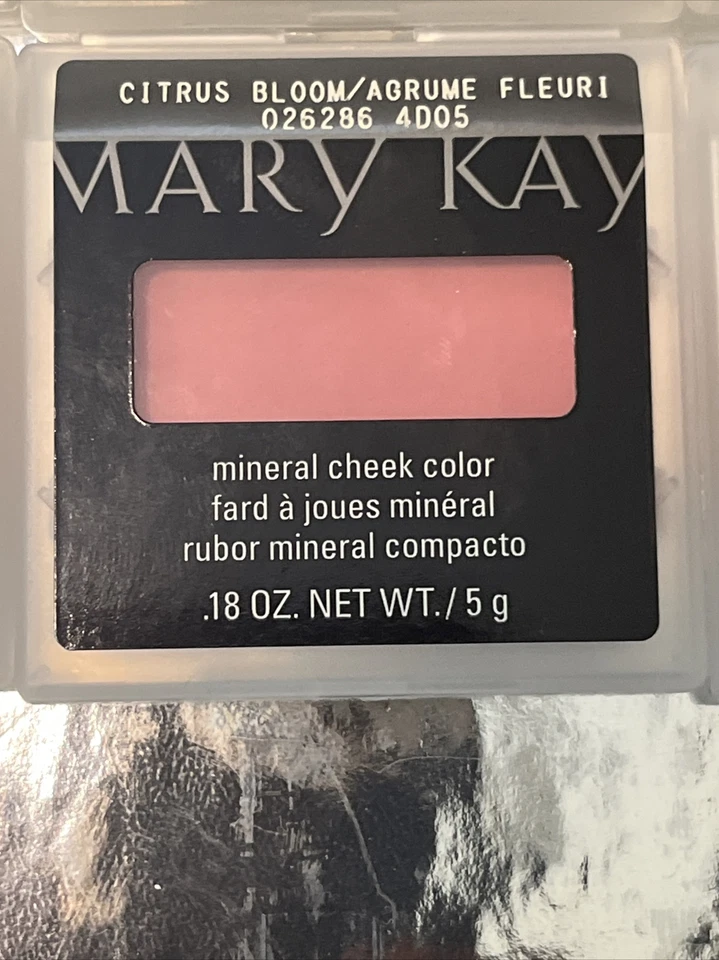 Nuevo en caja Mary Kay color mineral de mejillas - crema de fresa, rubor tímido o flor de cítricos Foto 4 de 4