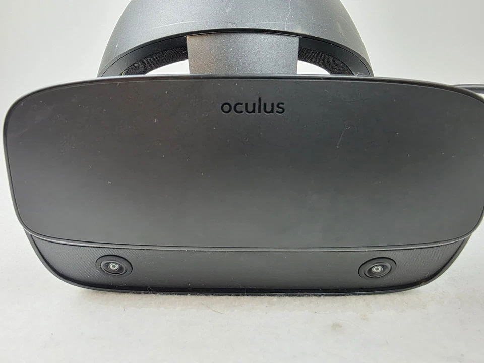 Lenovo Oculus Rift S PC-Powered VR Headset Black Head Set With Cables *Untested* - Image 3 of 4