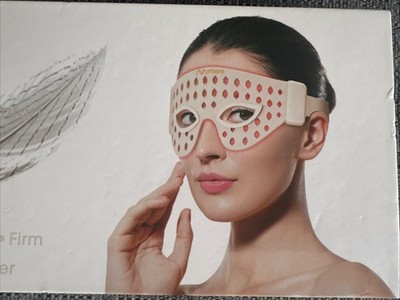 NEW Numiere LED Eye Mask Feather Glow Meets Comfort, Deep Puff Firm #7255