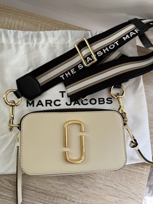 Marc Jacobs Women's the Snapshot Crossbody Bag With The Strap And Dust Bag