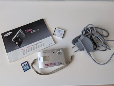 Samsung Digitalkamera Digimax i6  silber kompakt 3xZoom, 6MP