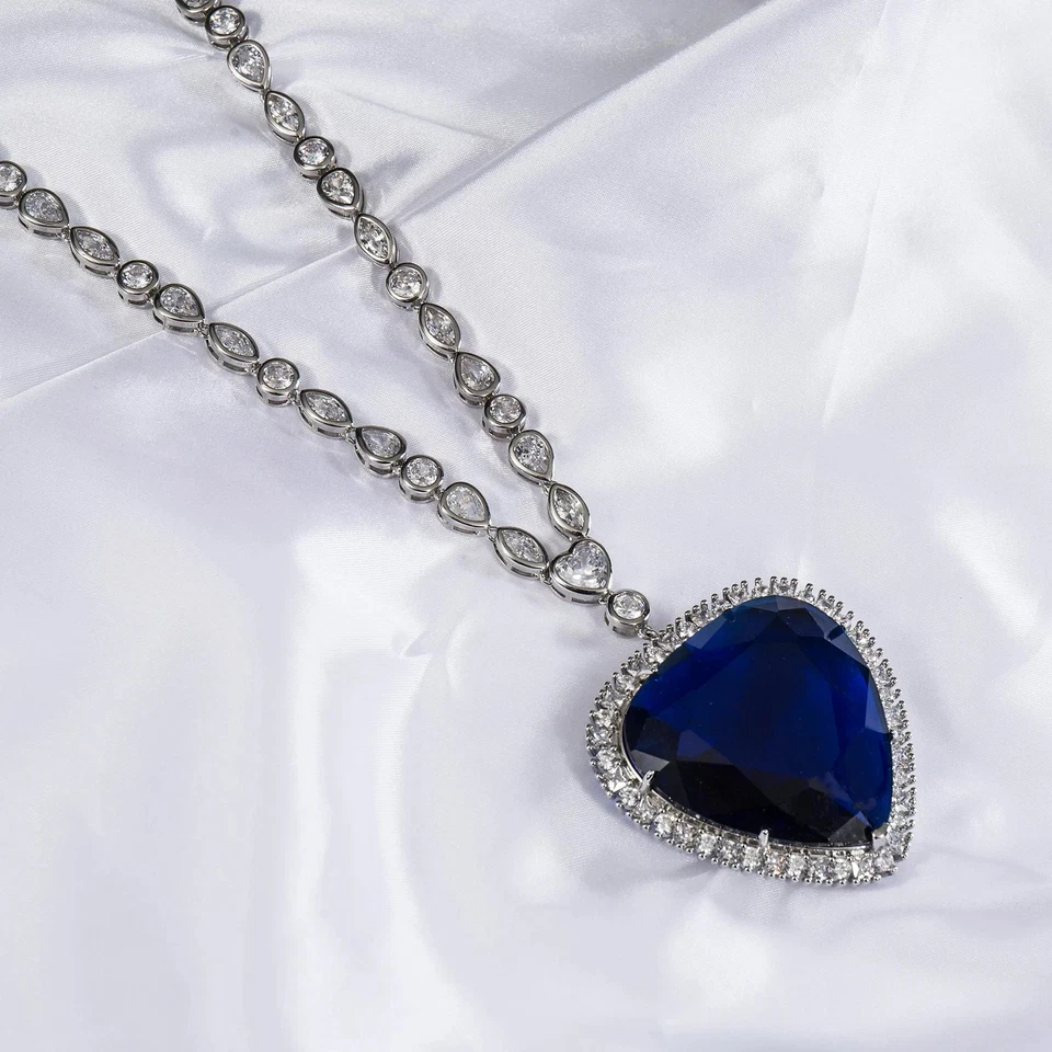 Titanic Heart of the Ocean Necklace + Pendant 55 Carat Blue Crystal gift for her - Image 2 of 4