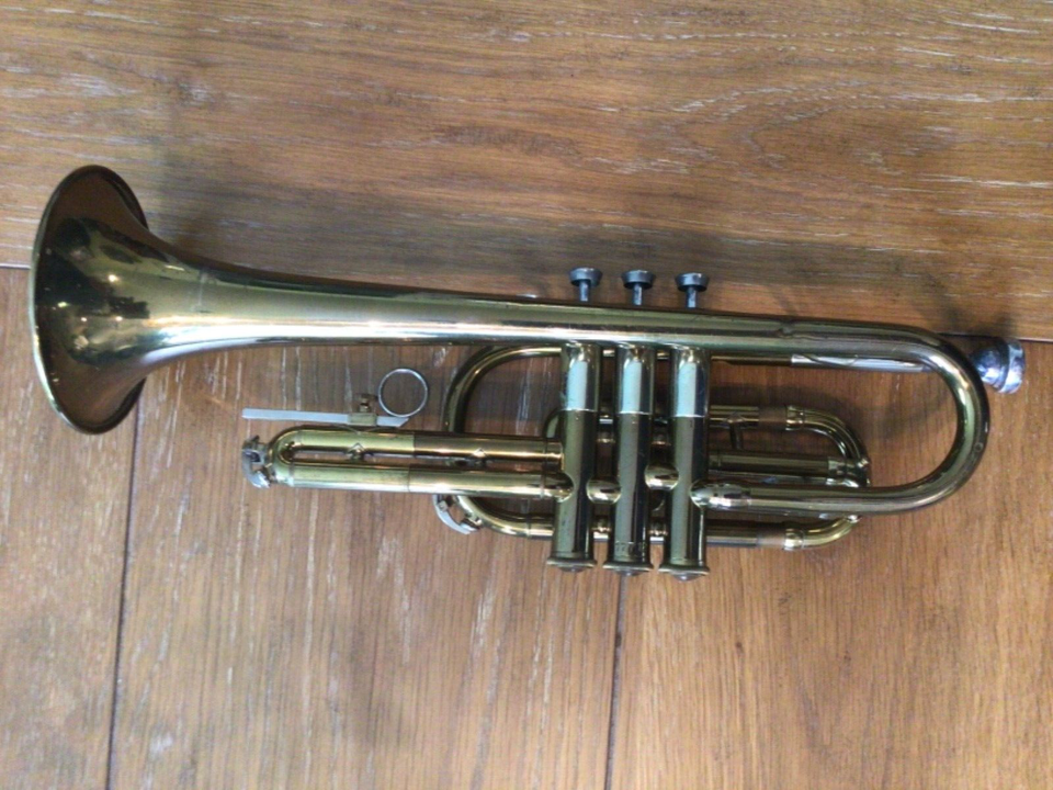 BUNDY H A SELMER INC 1950’S (?) TRUMPET WITH TWEED CASE SERIAL NUMBER