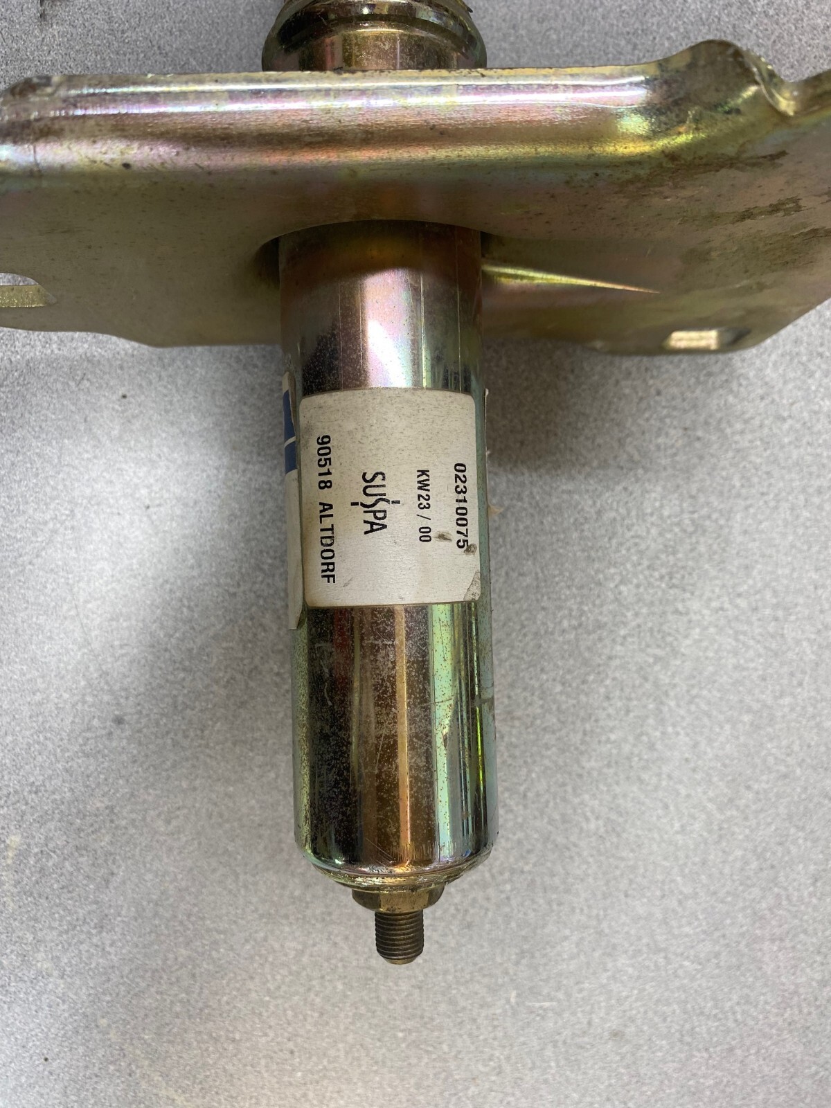 Bentley Roll Royce bumper shock strut P/N 20489PE 02310075 ALTDORF 90518. SA138
